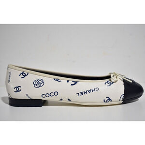 Chanel 23P White Navy Blue CC Coco Logo Cap Toe Bow Tie Ballet Ballerina Flat 39